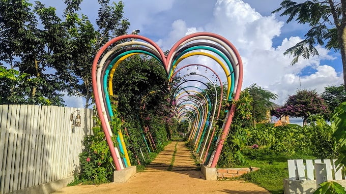 Khám phá Hồ Tà Đùng - Vịnh Hạ Long của Tây Nguyên 4 Lối vào khu du lịch Tà Đùng - Đắk Nông
