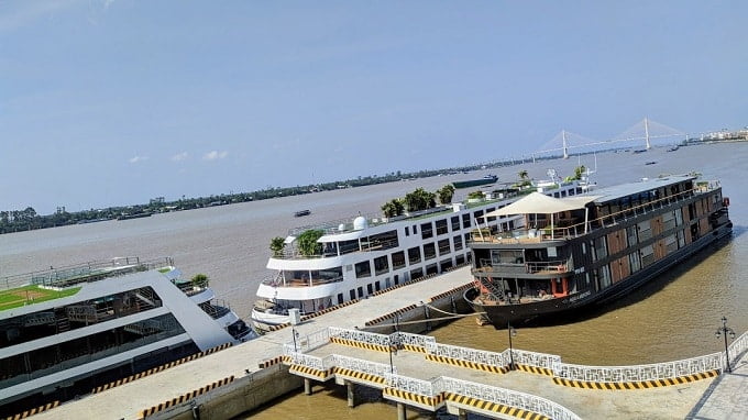 Cảng du thuyền Mỹ Tho (My Tho Marina) chính thức đi vào hoạt động công suất 4.000 khách/ngày 5 Khu vực neo đậu du thuyền đưa rước khách quốc tế đi Campuchia